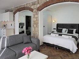 Oliva Mare