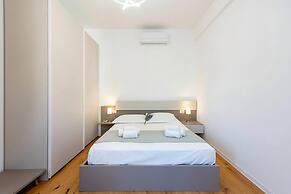 Central Apartment Piazza Dante Genova