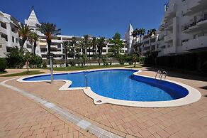 Apartment in Roses With Pool View