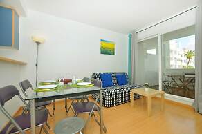 Apartment in Roses With Pool View