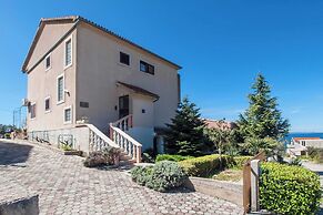 Apartment in Dalmatia With Garden View
