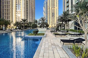 SIMPLY COMFORT Luxury 2Br Apt with Stunning Views Amna Tower