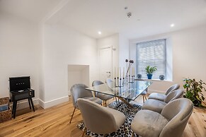 8 Richmond Road