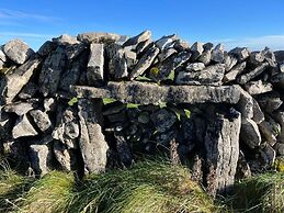 Burren Court Lodge