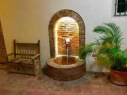 Paseo Colonial - Leo's Favorite