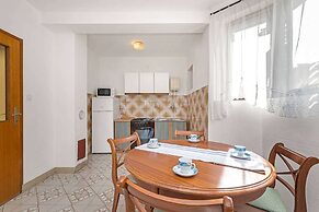2 Persons Apartment With Garden