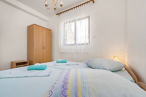 2 Persons Apartment With Garden