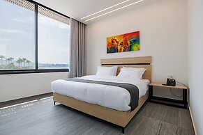 Middle Beach Hotel
