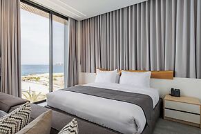 Middle Beach Hotel