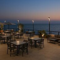 Middle Beach Hotel