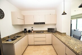 Elegant Condo at Playa Brujas