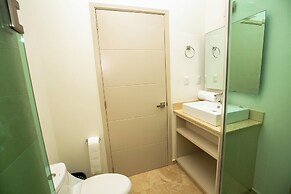 Elegant Condo at Playa Brujas