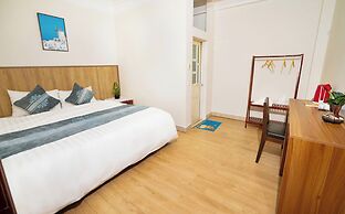 Airy Nest Hotel