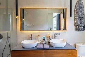 Villa Casa Siesta by Pertama Stay