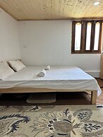 Oakwood Homestay