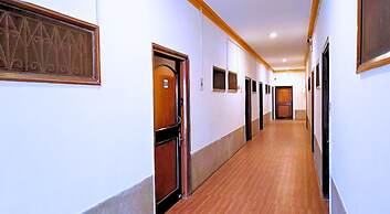 Hotel Vijay Deluxe