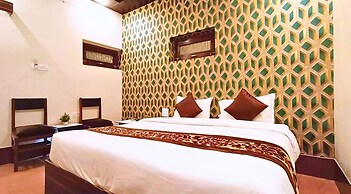 Hotel Vijay Deluxe