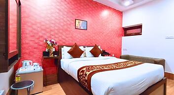 Hotel Vijay Deluxe