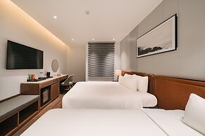 San Seize Hanoi Hotel