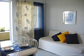 Villa Fleria Seaside Studios & Apts