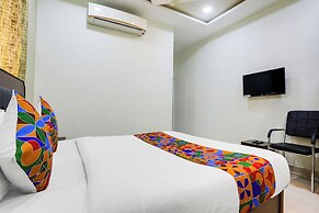 Hotel Johar Inn