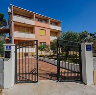 Two-bedroom Apartment Near Beach