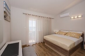 Two-bedroom Apartment Near Beach