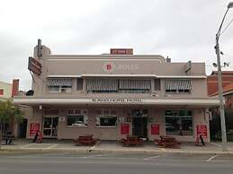 Burkes Hotel Motel
