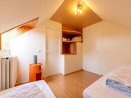 Spacious Seaside Villa in Oostduinkerke