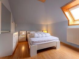 Spacious Seaside Villa in Oostduinkerke