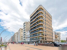 Spacious Pleasant Flat Located on the Seafront