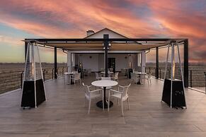 Eclipse Winery Boutique Hotel