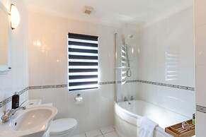 Pet-friendly Chalet in Torpoint, No Deposit