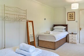 Cottage in Millbrook Near Rame Peninsula
