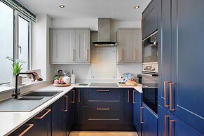 Cottage in Devon by River Dart Adventures