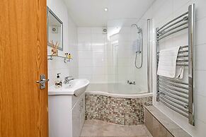 Apartment in Harrogate Near Yorkshire Dales