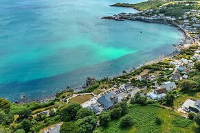 Group House With Sea-views, Veranda, No Deposit