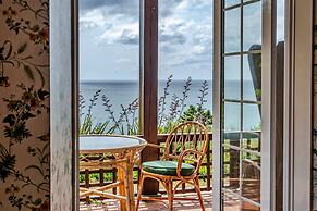 Group House With Sea-views, Veranda, No Deposit