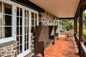 Group House With Sea-views, Veranda, No Deposit