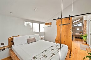 Barn in Devon With Stargazing Bed