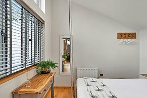Barn in Devon With Stargazing Bed