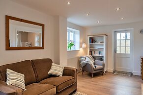 Charming Retreat in Cornwall Near Bude Beaches