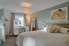 Charming Retreat in Cornwall Near Bude Beaches