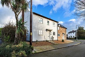 Charming Retreat in Cornwall Near Bude Beaches