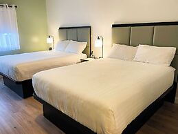SKKY Hotel