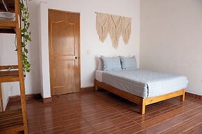 Hikuri House