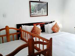The Rock Hotel