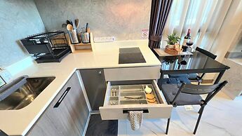 Room-a302 - 1 Bdr Condo With Sea View, A