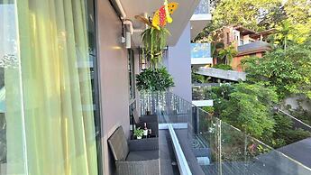 Room-a302 - 1 Bdr Condo With Sea View, A