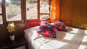 CHARMING WOODEN APART IN CENTRAL CUSCO